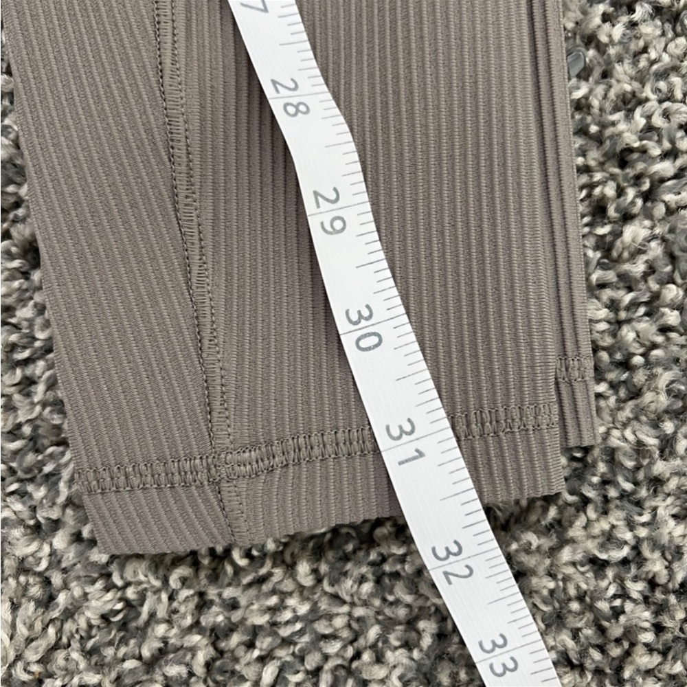 Athleta salutation stash rib leggings 7/8 size small - Picture 7 of 12